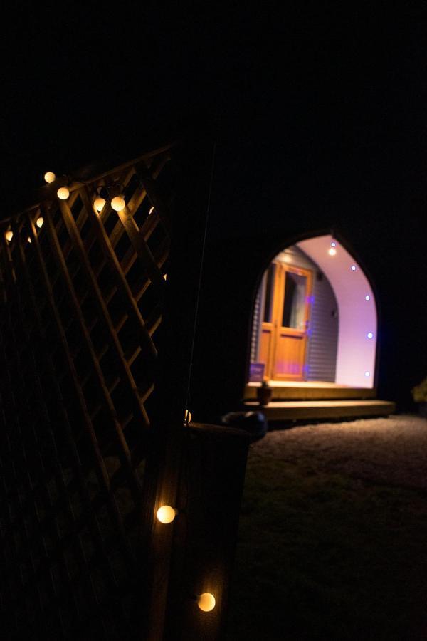 Wild Northumberland Glamping Villa เฮกแซม ภายนอก รูปภาพ