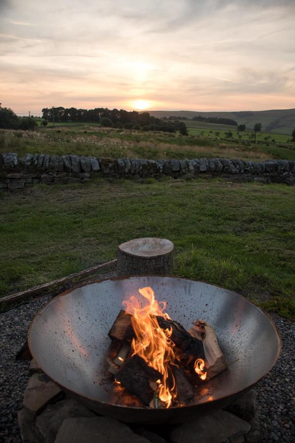 Wild Northumberland Glamping Villa เฮกแซม ภายนอก รูปภาพ