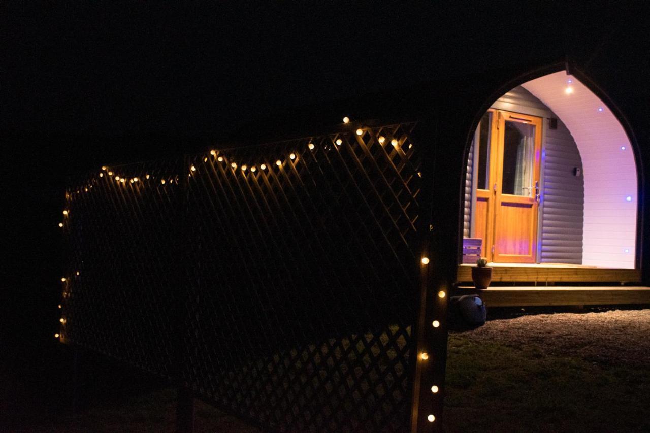 Wild Northumberland Glamping Villa เฮกแซม ภายนอก รูปภาพ